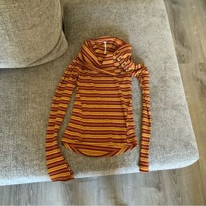 Free People Stretchy Crowl Neck Longsleeve